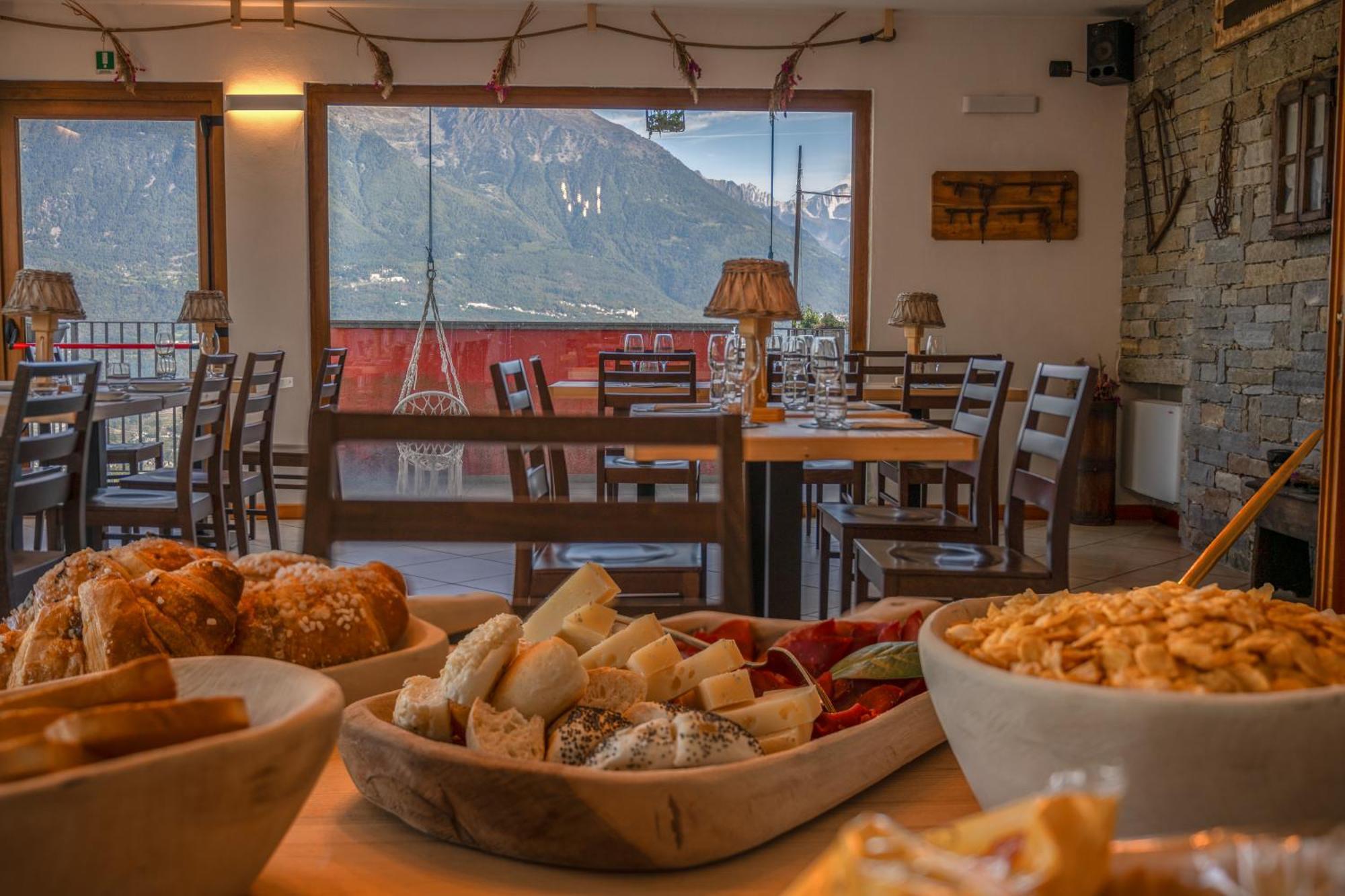 Hotel Finestra Sulle Alpi Bema